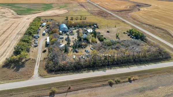 234075 Township Road 280