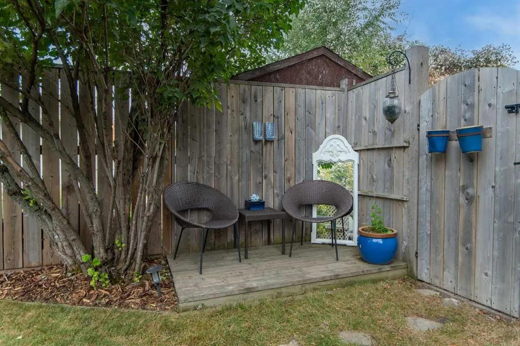 99 Pearson Crescent