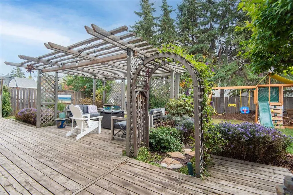 99 Pearson Crescent