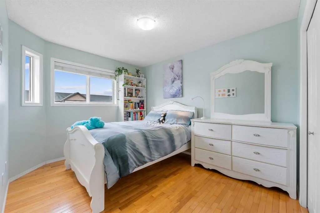 205 Bayside Point SW