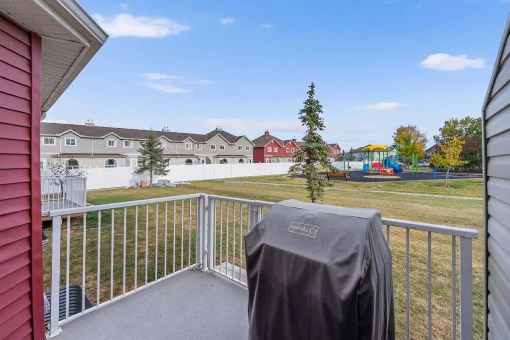 205 Bayside Point SW
