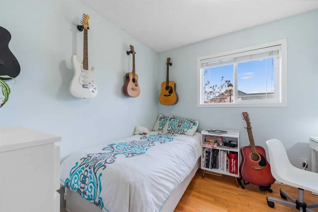 205 Bayside Point SW