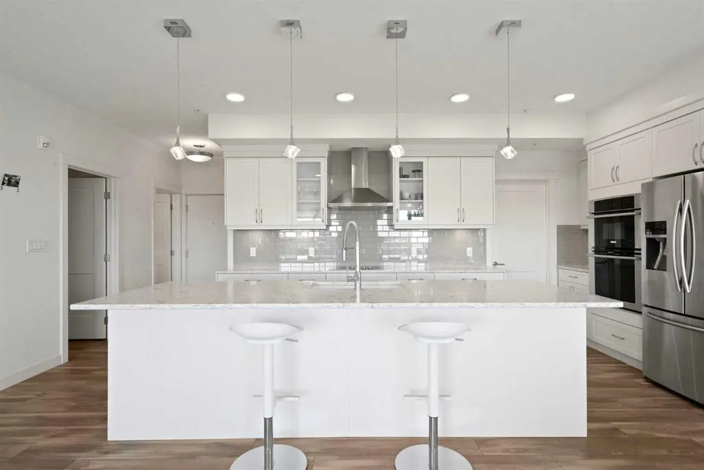 20 Seton Park SE, #332