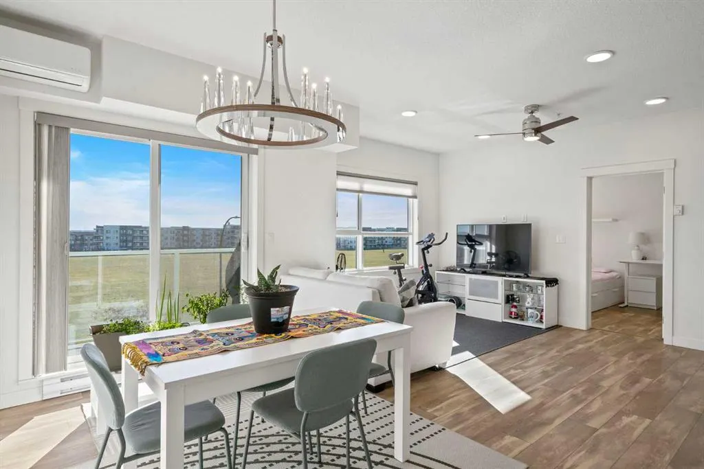 20 Seton Park SE, #332