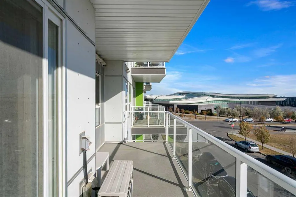20 Seton Park SE, #332