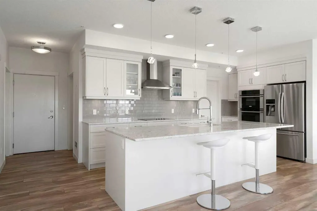 20 Seton Park SE, #332