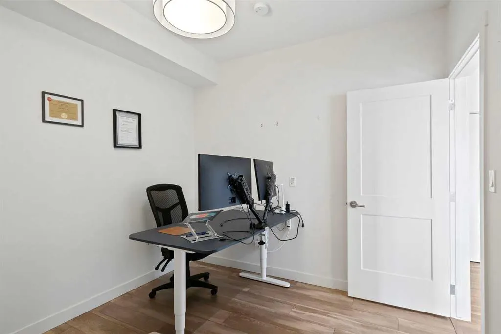 20 Seton Park SE, #332