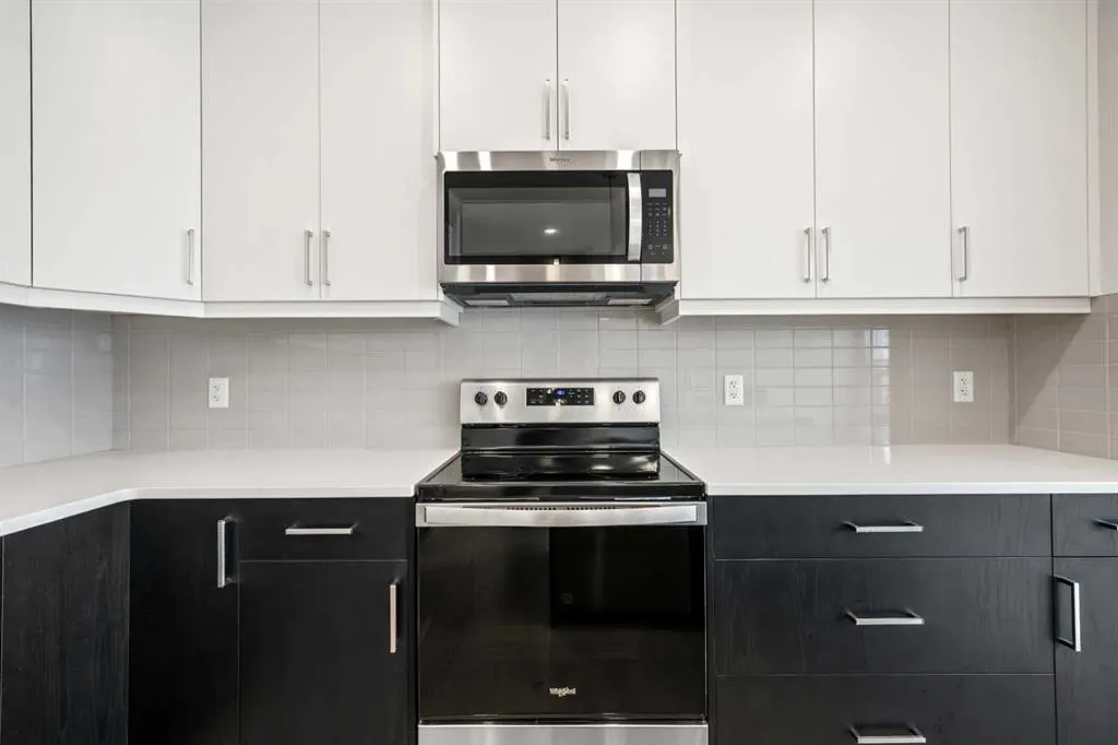 72 Amblefield Grove NW