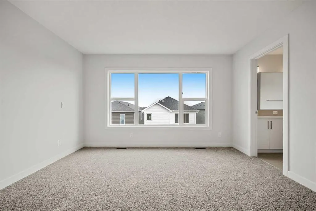 72 Amblefield Grove NW