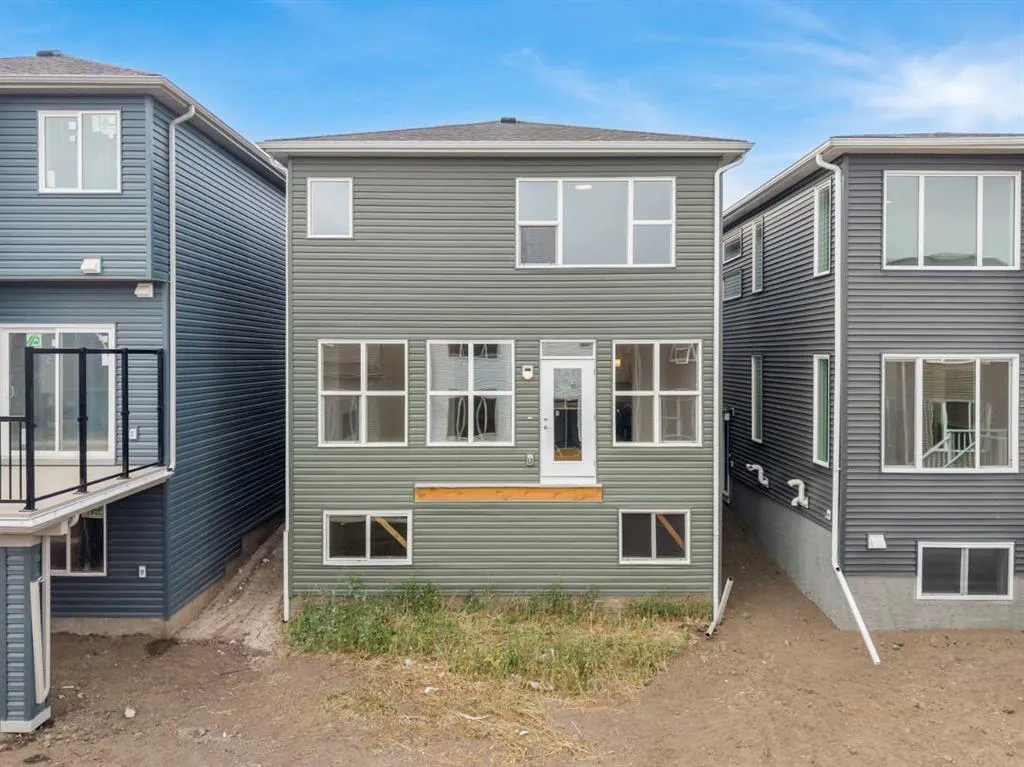 72 Amblefield Grove NW