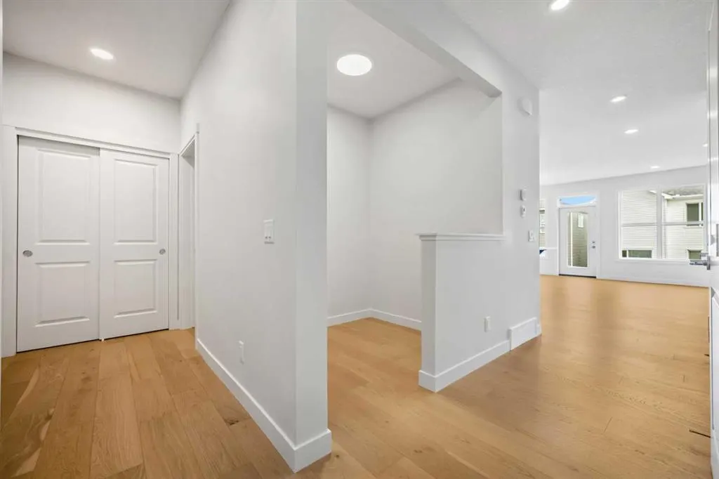 72 Amblefield Grove NW