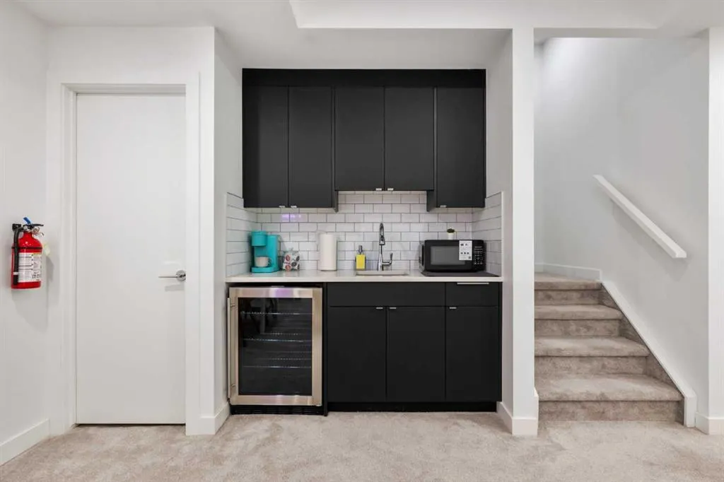 1523 20 Avenue NW, #6B