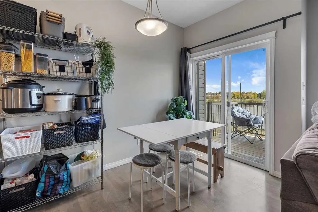 620 Luxstone Landing SW, #504