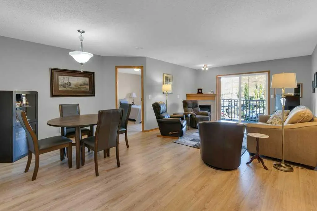 128 Centre Avenue, #304