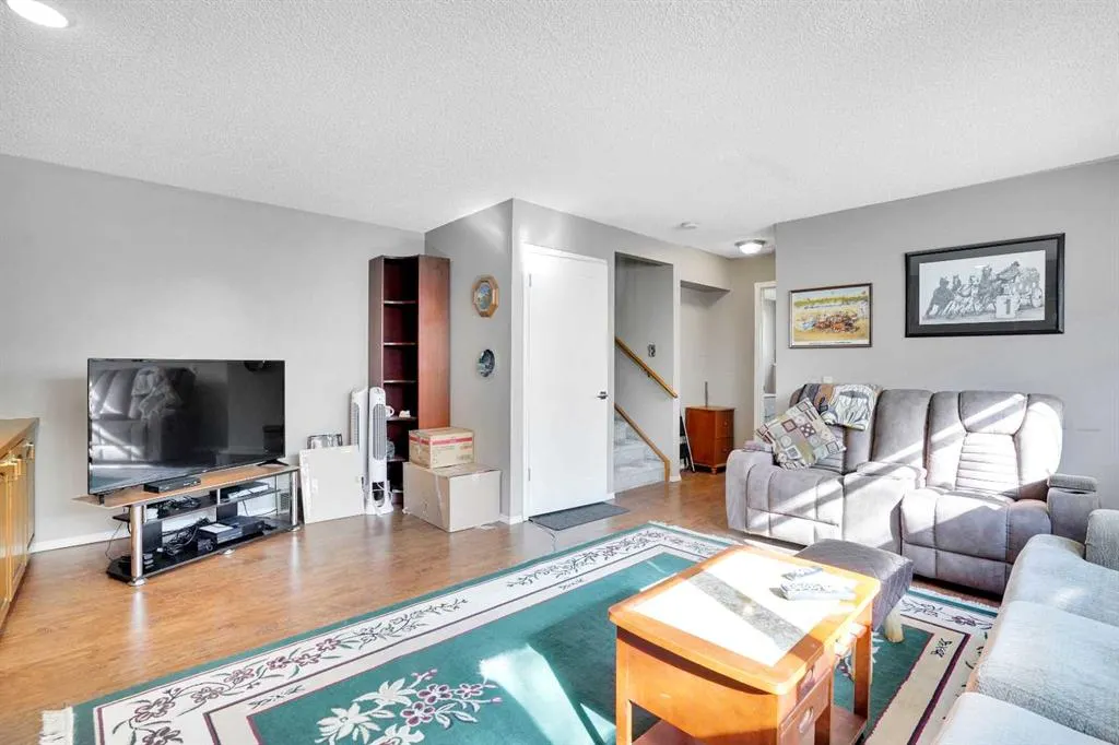 47 Shannon Drive SW