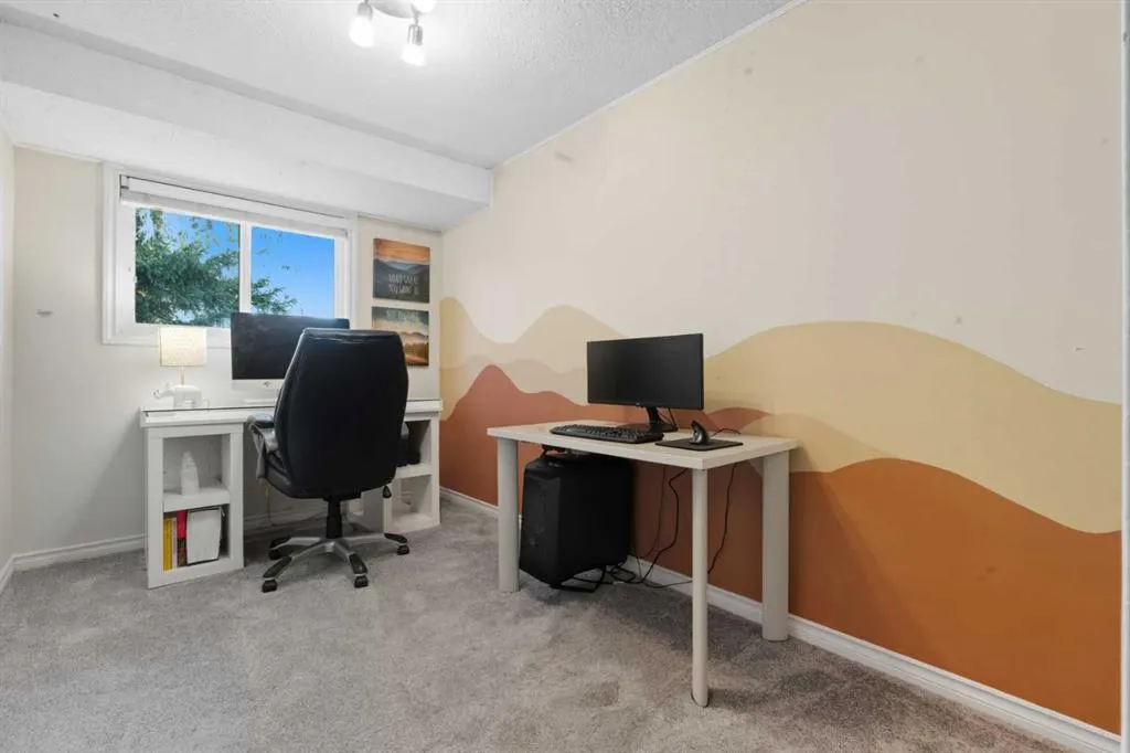 203 Lynnview Road SE, #37N