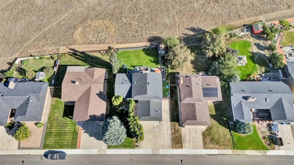 84 East Glen Drive SE