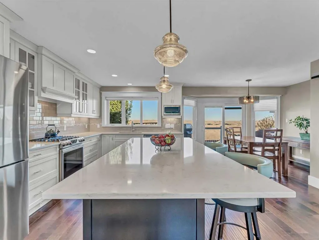84 East Glen Drive SE