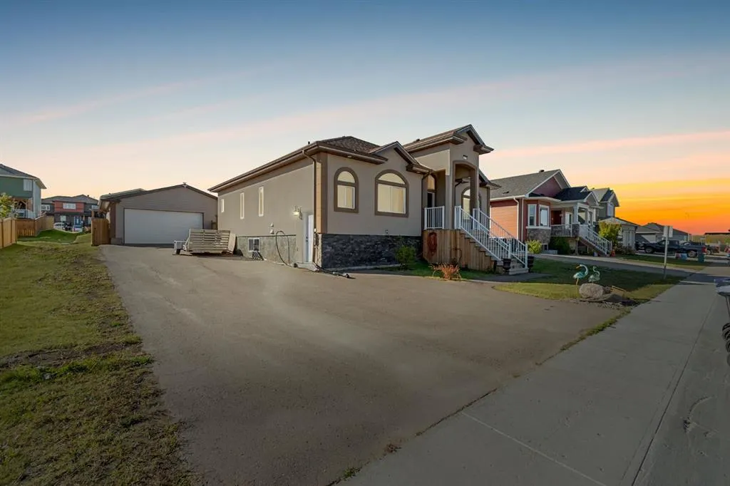 177 Beaverglen Close