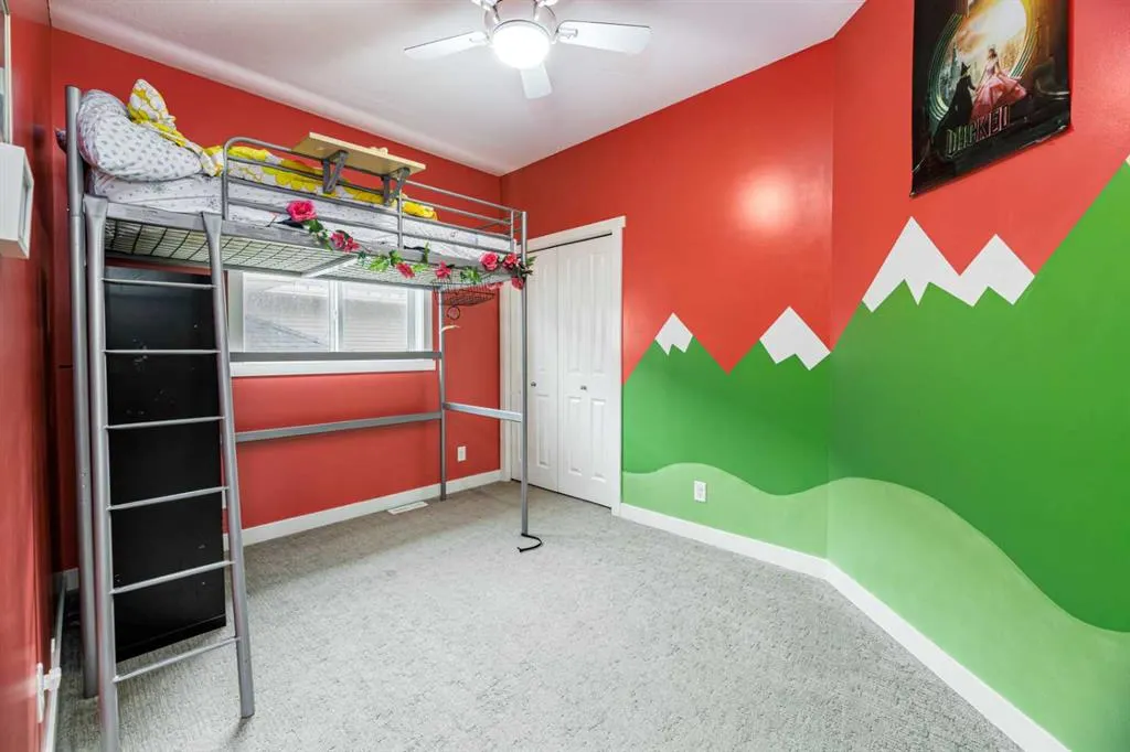 45 Coachman Way