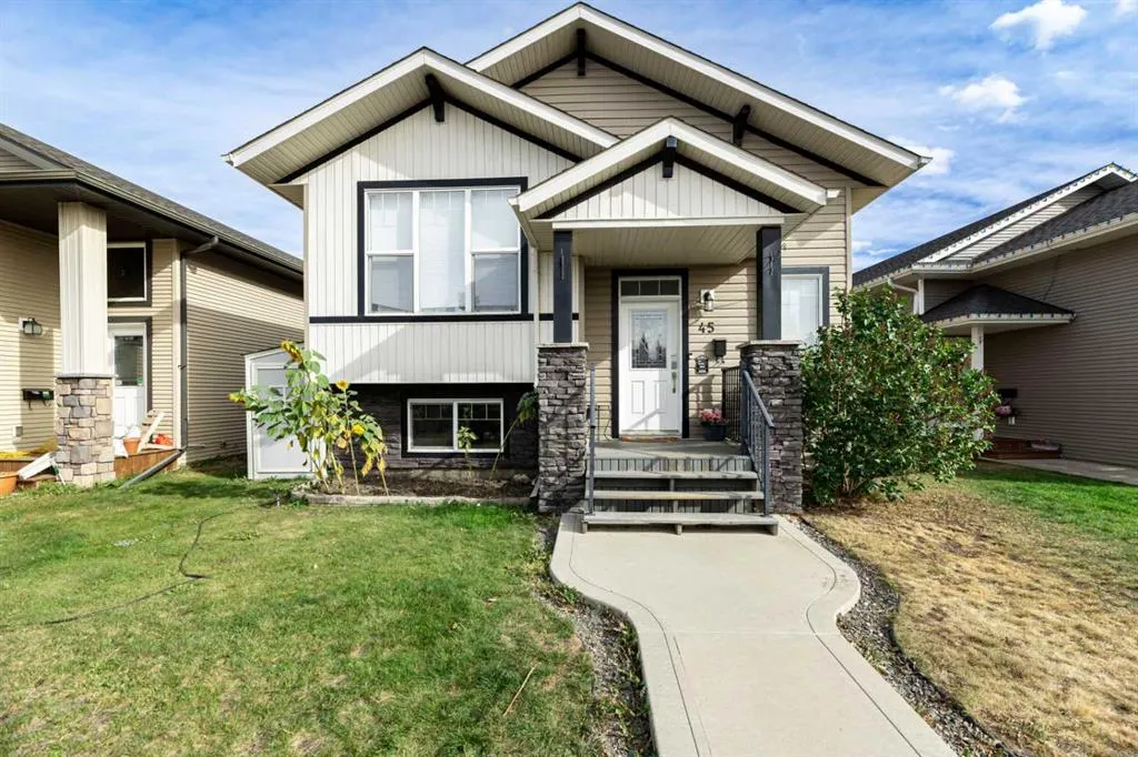 45 Coachman Way