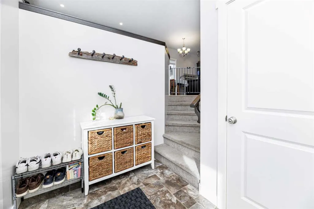 45 Coachman Way