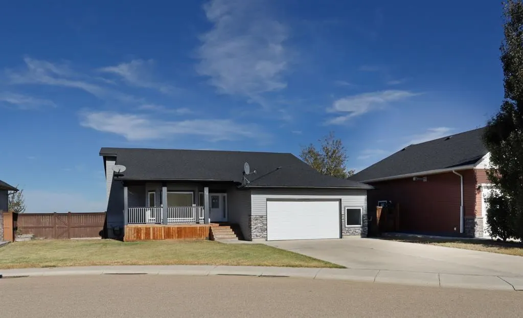 36 Cottonwood Crescent