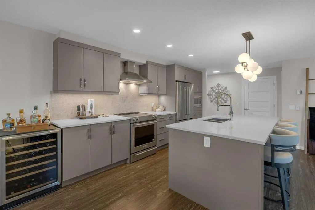 450 Kincora Glen Road, #3109