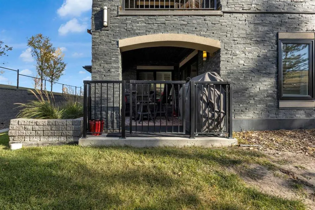 450 Kincora Glen Road, #3109