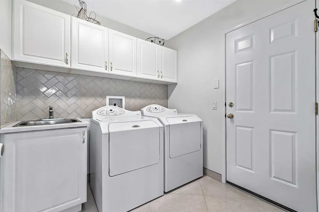 12898 Candle Crescent SW
