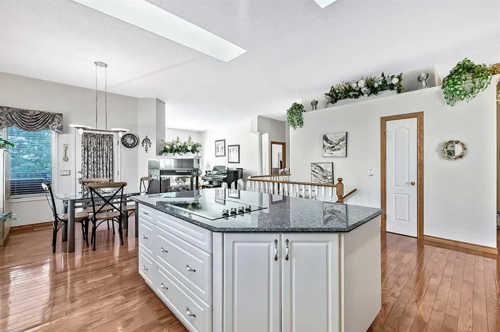12898 Candle Crescent SW