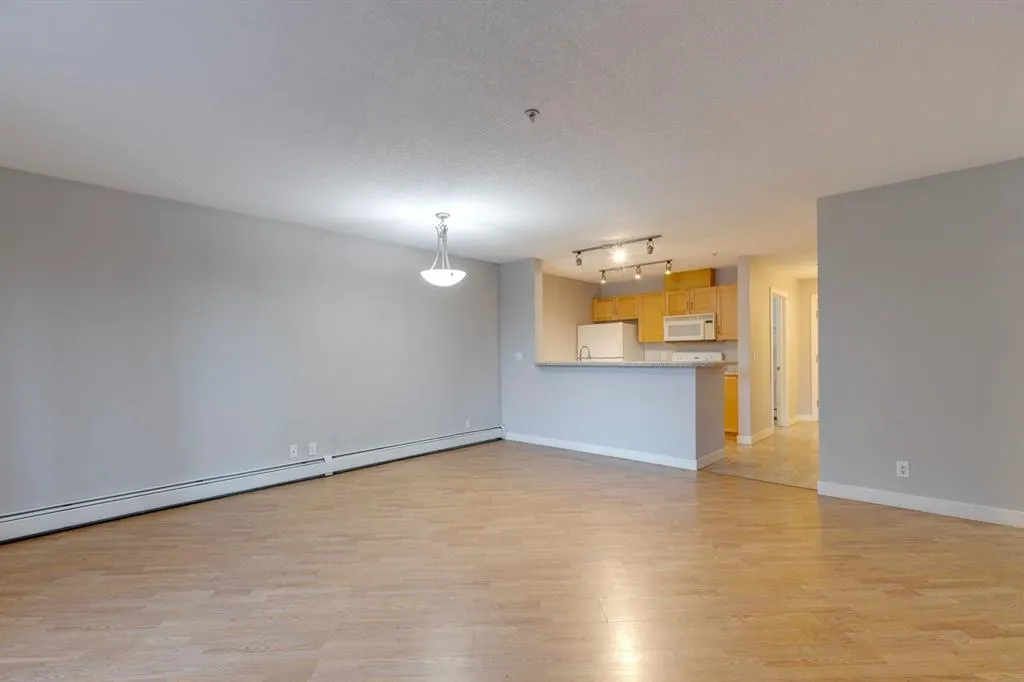 2440 34 Avenue SW, #107