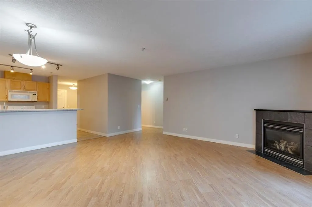 2440 34 Avenue SW, #107