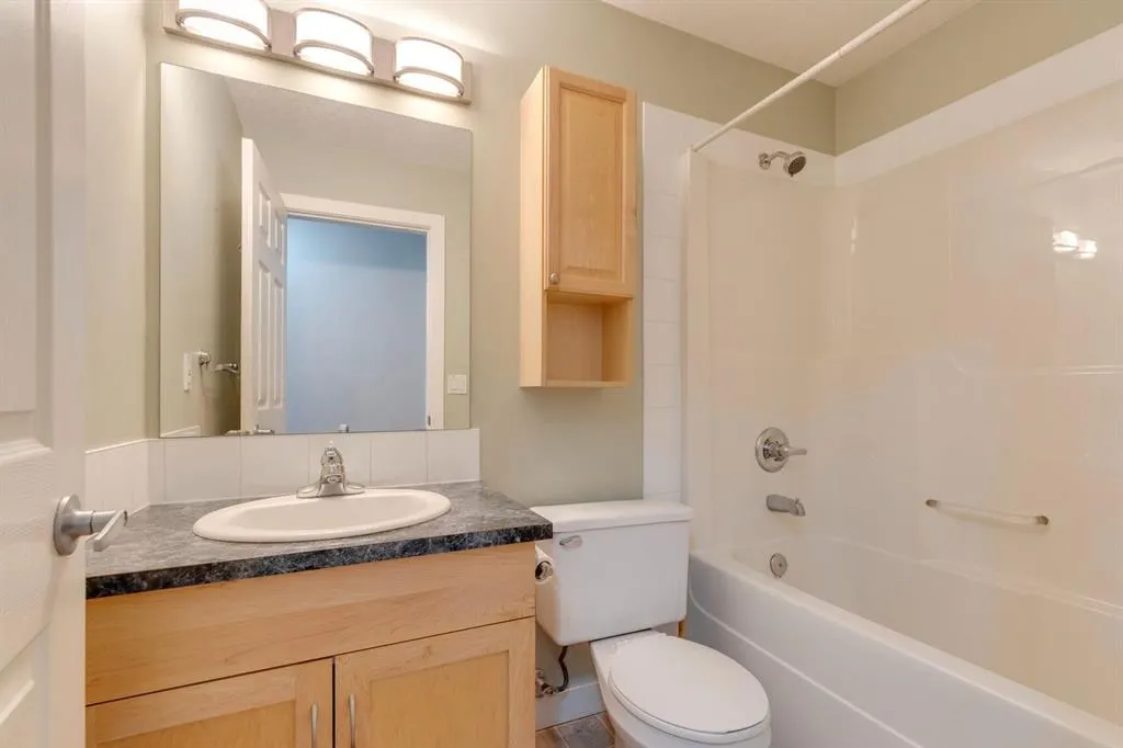 2440 34 Avenue SW, #107