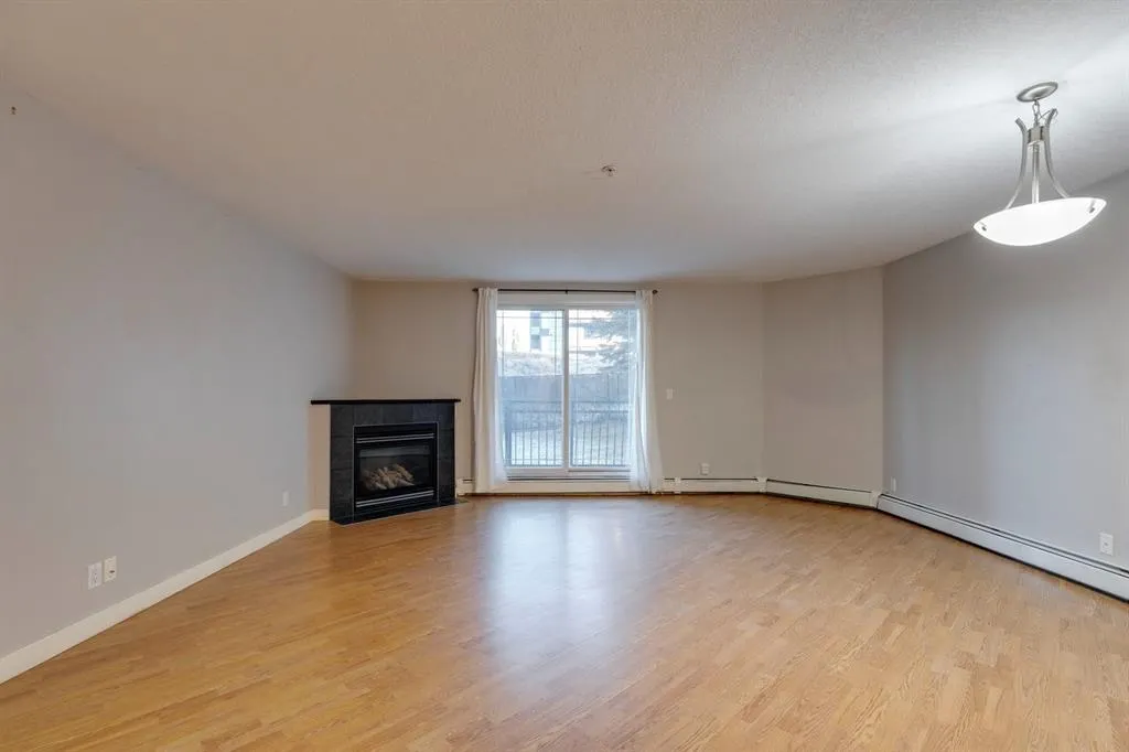 2440 34 Avenue SW, #107