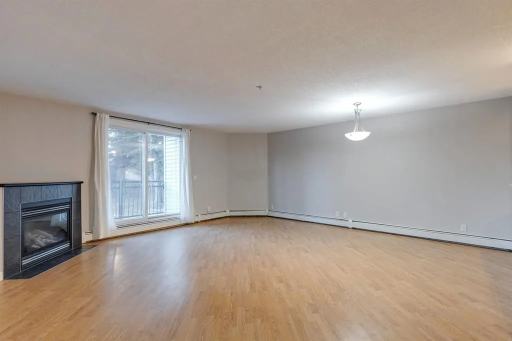 2440 34 Avenue SW, #107