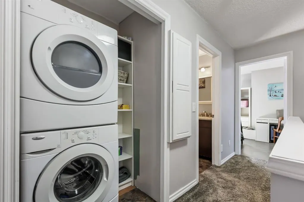 7 Westland Road, #8