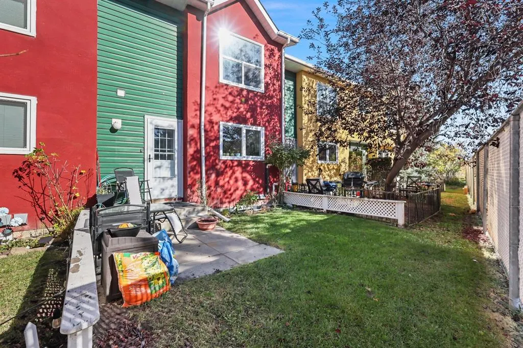 7 Westland Road, #8