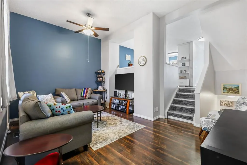 7 Westland Road, #8
