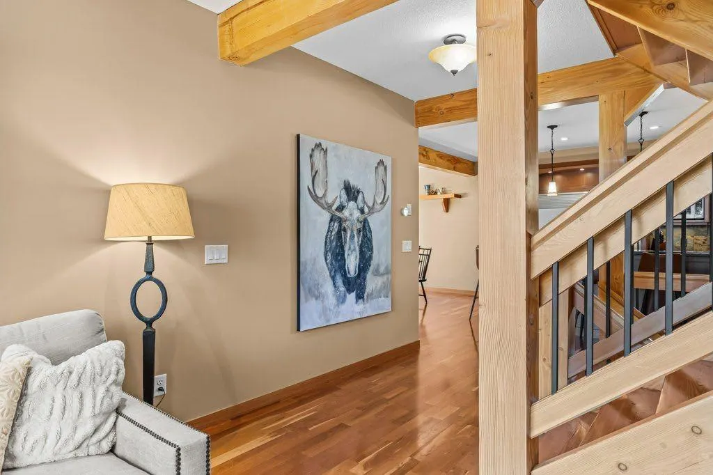 702 4 Street, #104