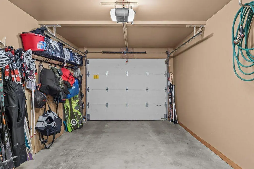 702 4 Street, #104