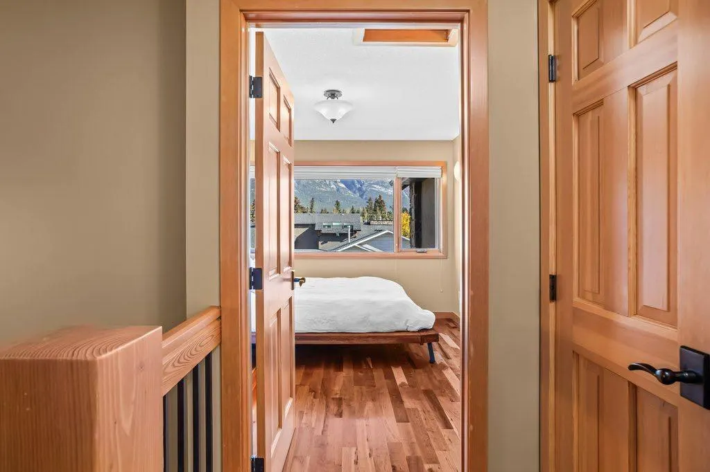 702 4 Street, #104