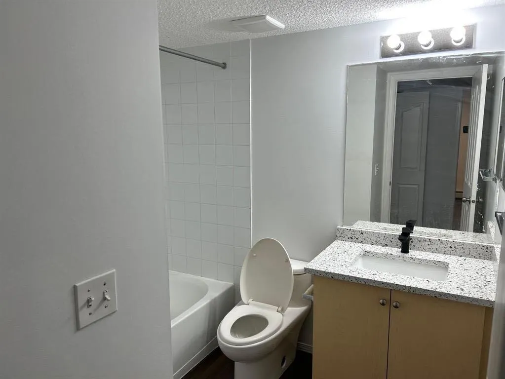 8 Bridlecrest, #1224