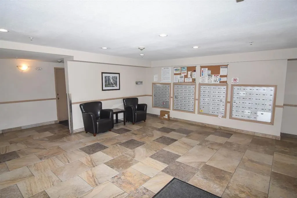 8 Bridlecrest, #1224