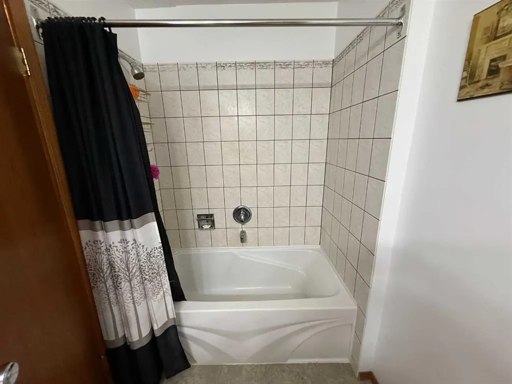 48077 Range Road 3275