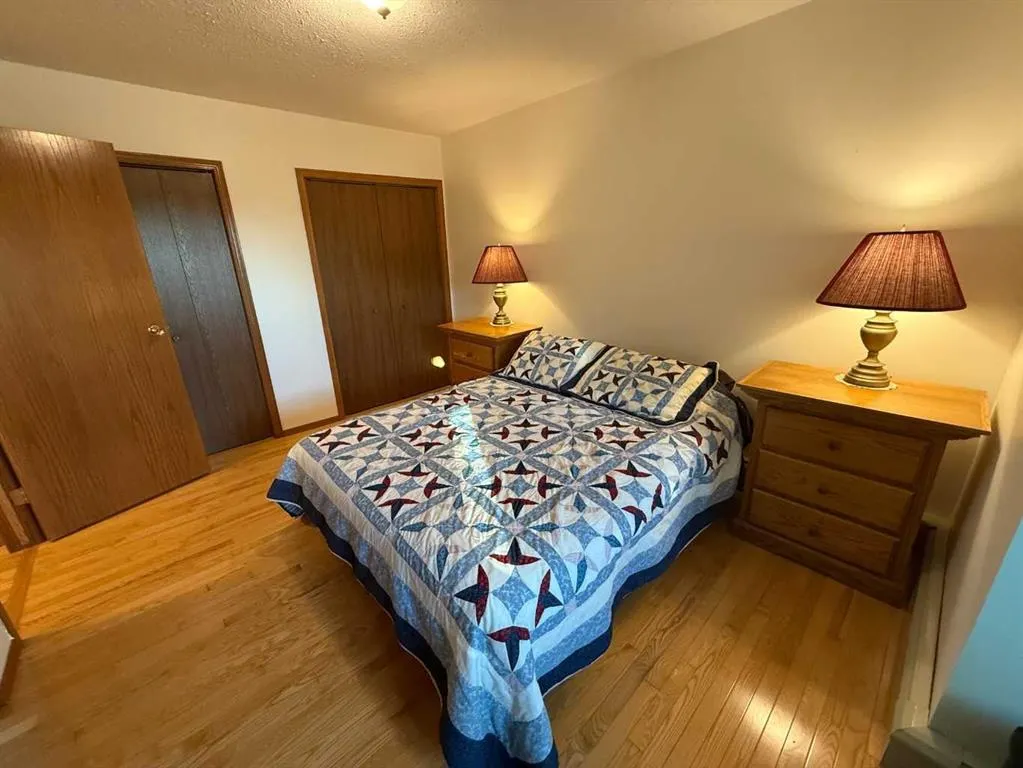 48077 Range Road 3275