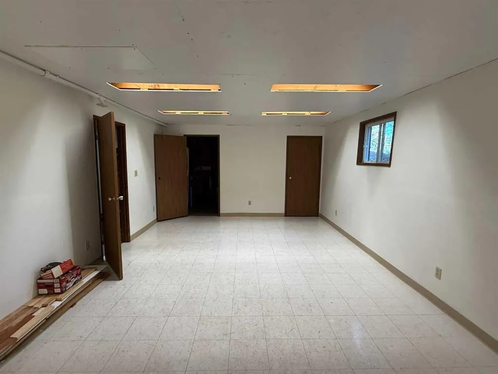 48077 Range Road 3275
