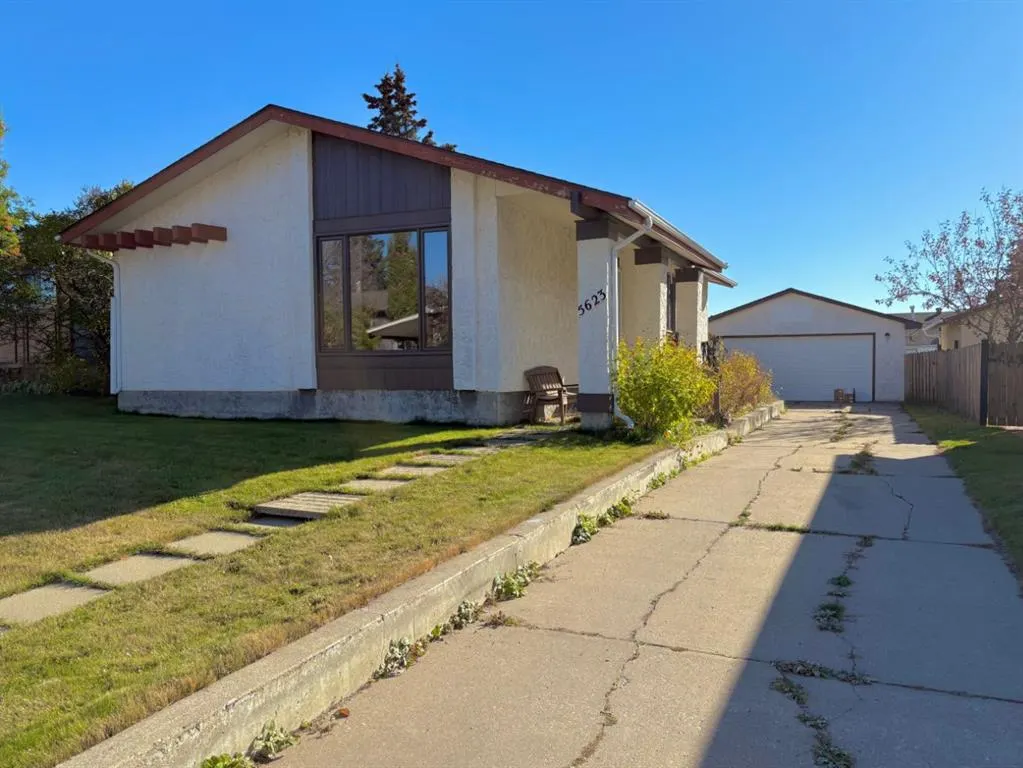 5623 55 Avenue