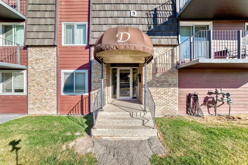 80 Galbraith Drive SW, #10D