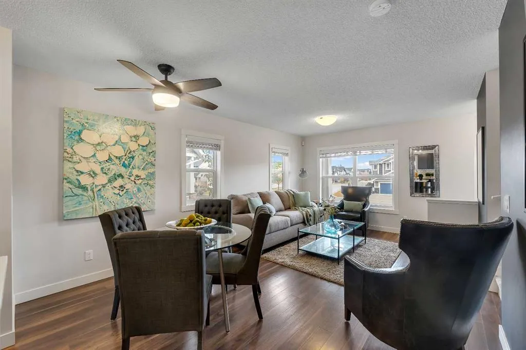 1225 Kings Heights Way SE, #101
